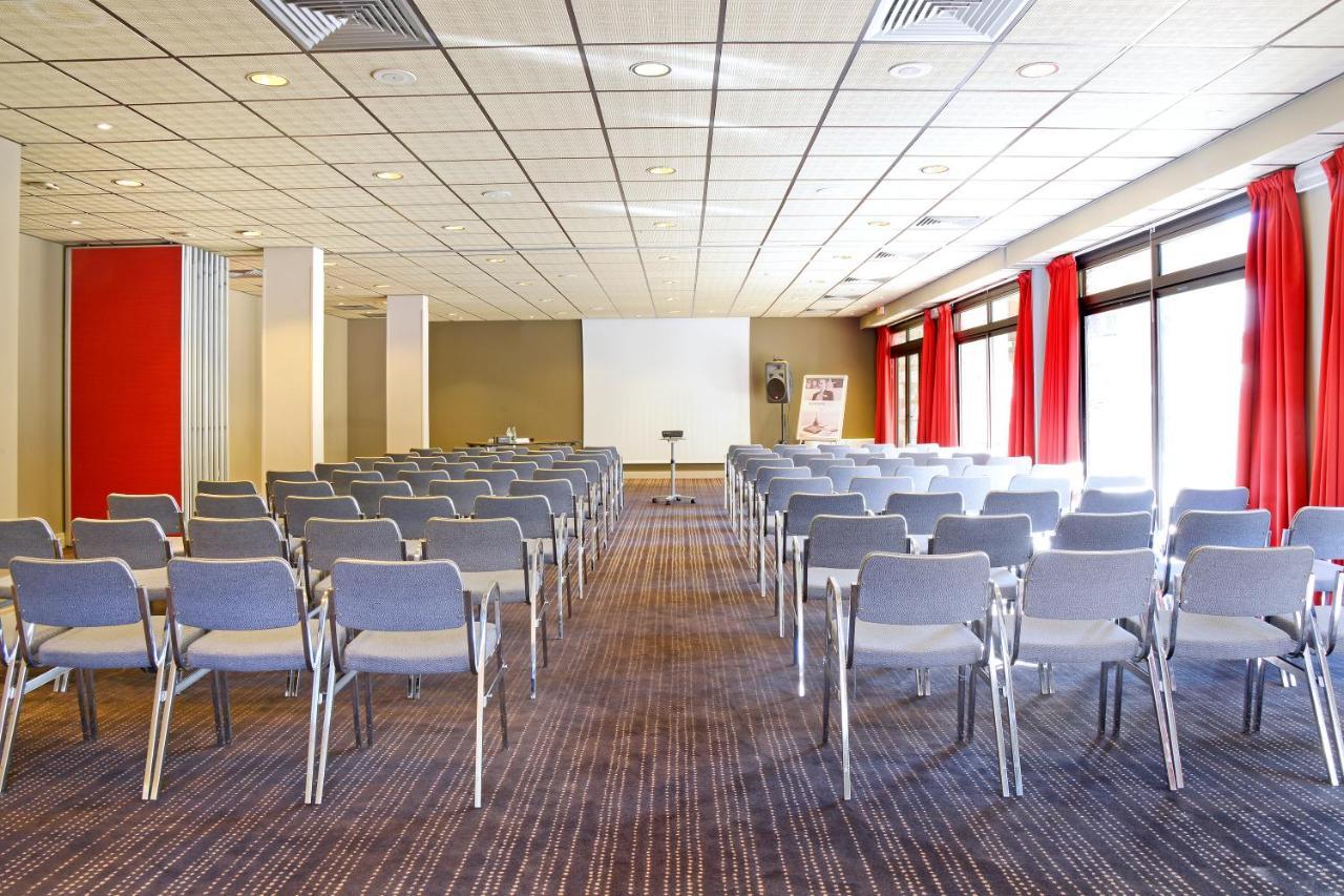 Mercure Saint-Lary Bagian luar foto