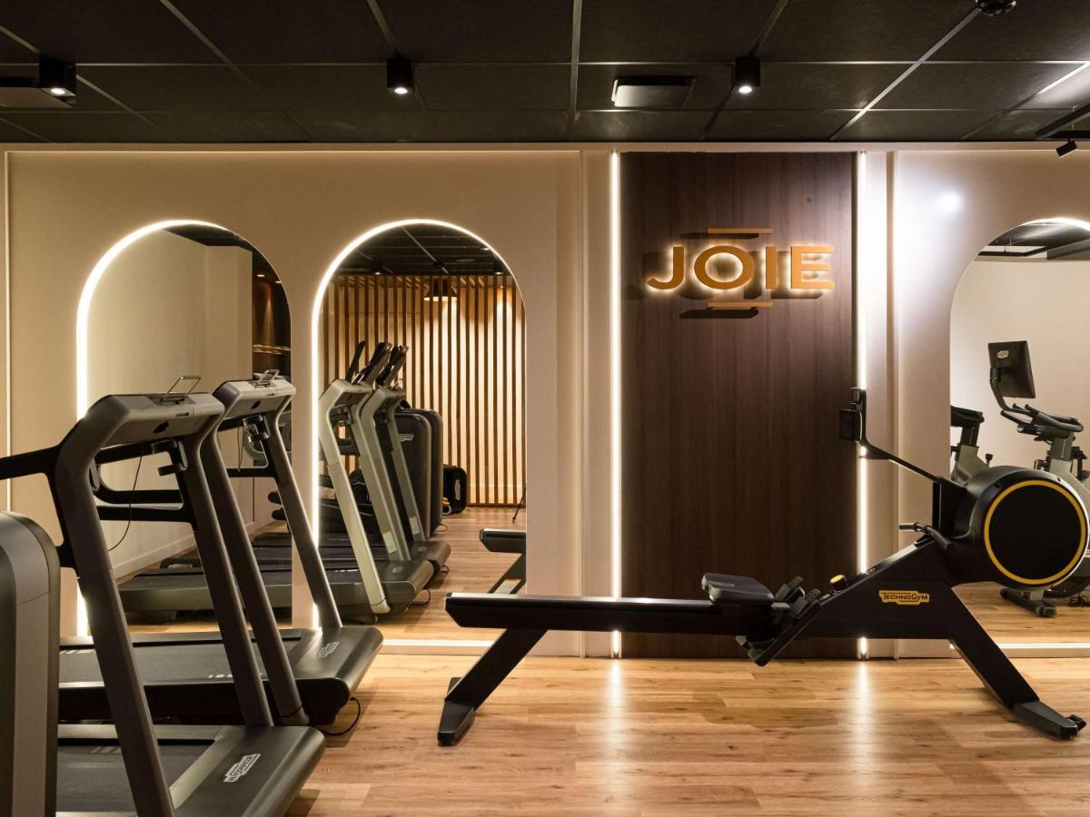 Mercure Saint-Lary Bagian luar foto