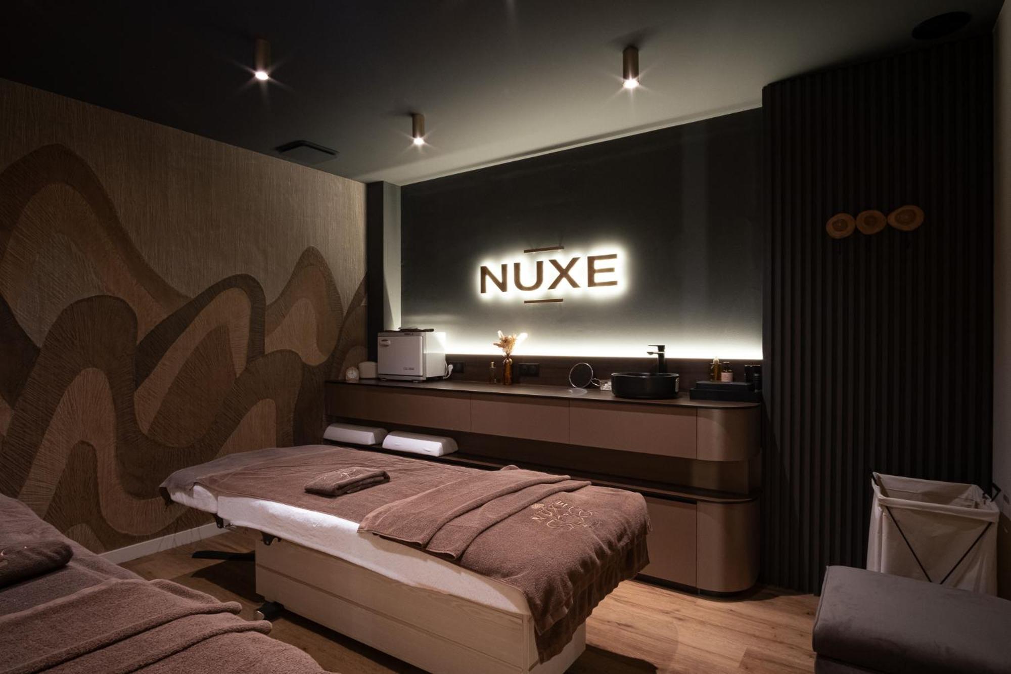 Mercure Saint-Lary Bagian luar foto