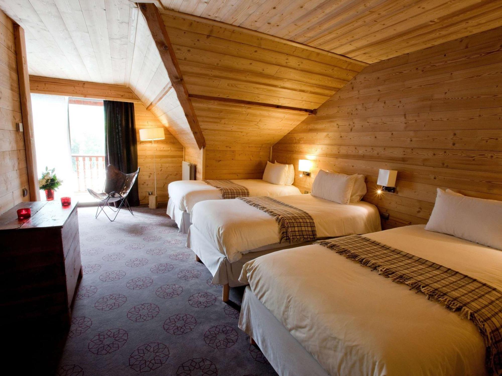 Mercure Saint-Lary Bagian luar foto