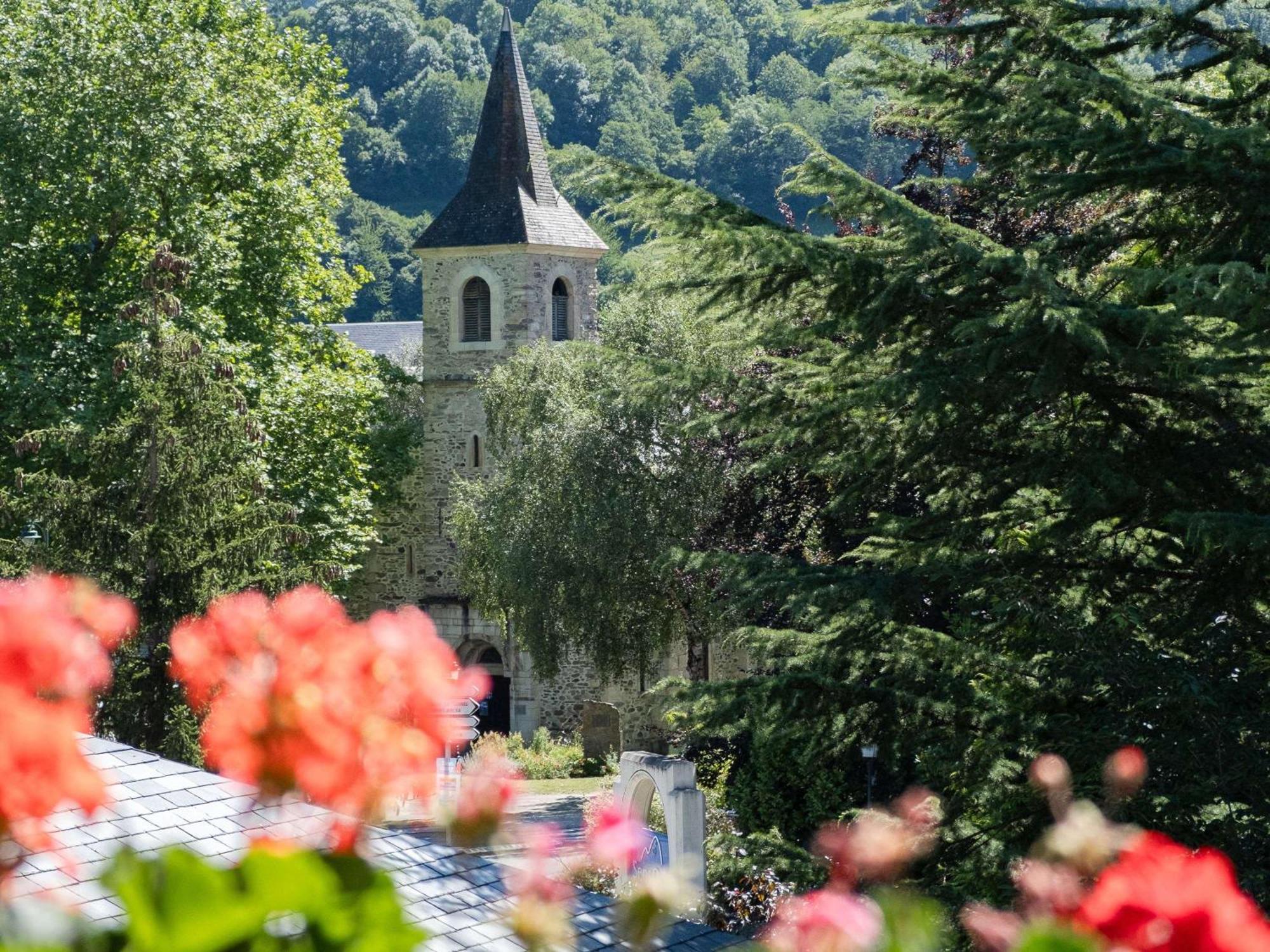 Mercure Saint-Lary Bagian luar foto