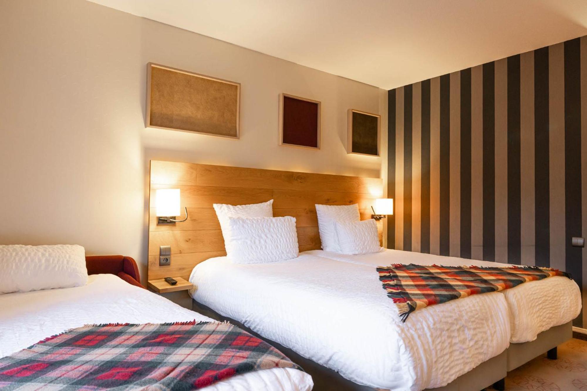 Mercure Saint-Lary Bagian luar foto
